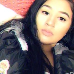 Meet your Posher, Alyna